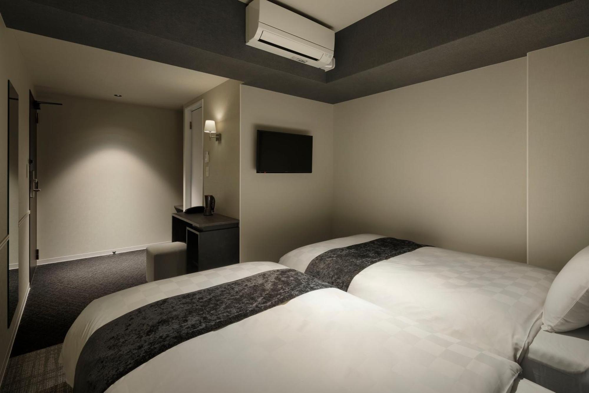The B Osaka-shinsekai 3* 大阪市